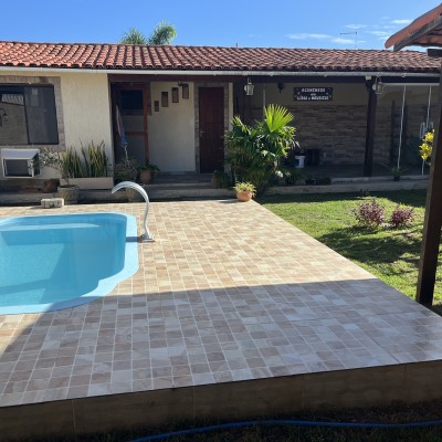 Casa mobiliada com piscina e completa próximo a  lagoa de Praia seca